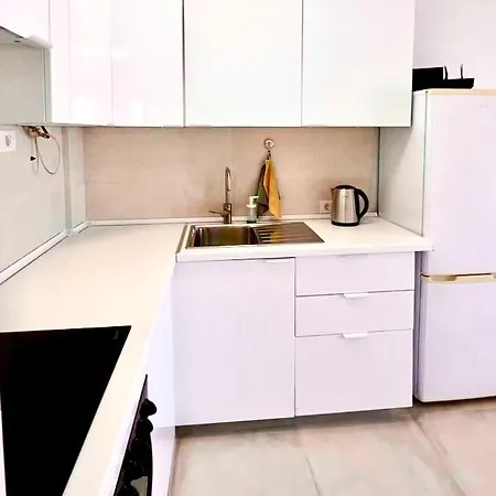 Fantastic View 1 Bed Апартаменты *