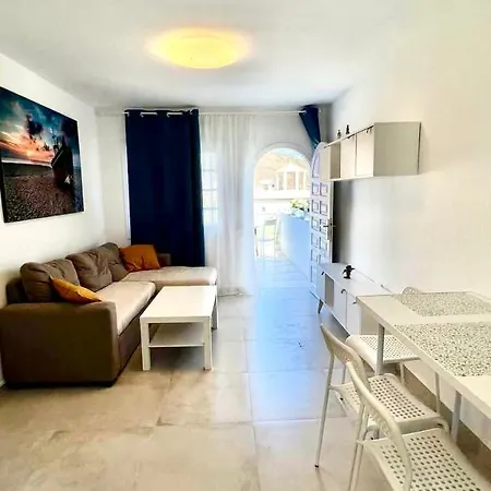 Fantastic View 1 Bed * Лос Кристианос