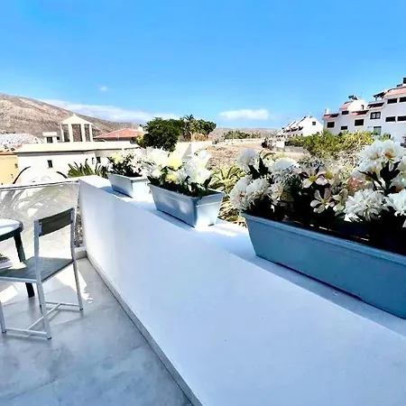 Fantastic View 1 Bed Лос Кристианос